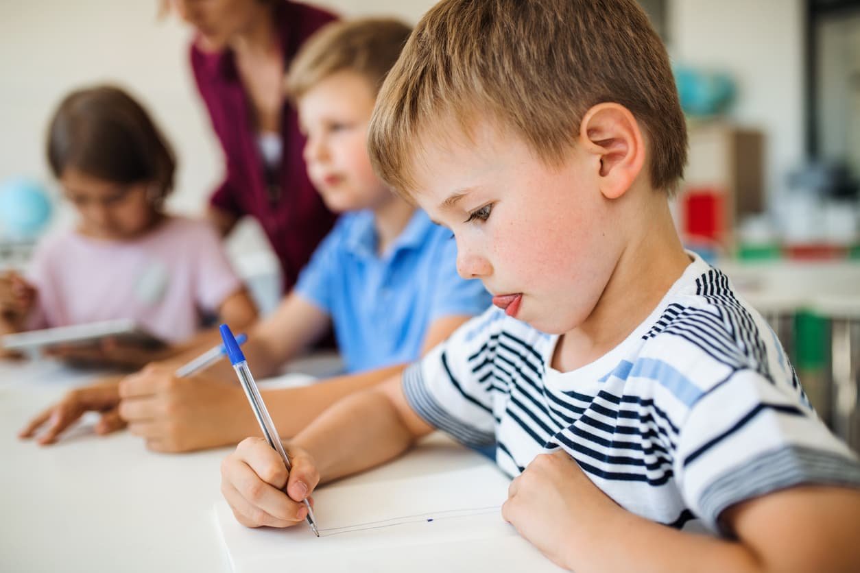 handwriting without tears uk Small children practicing handwriting in class