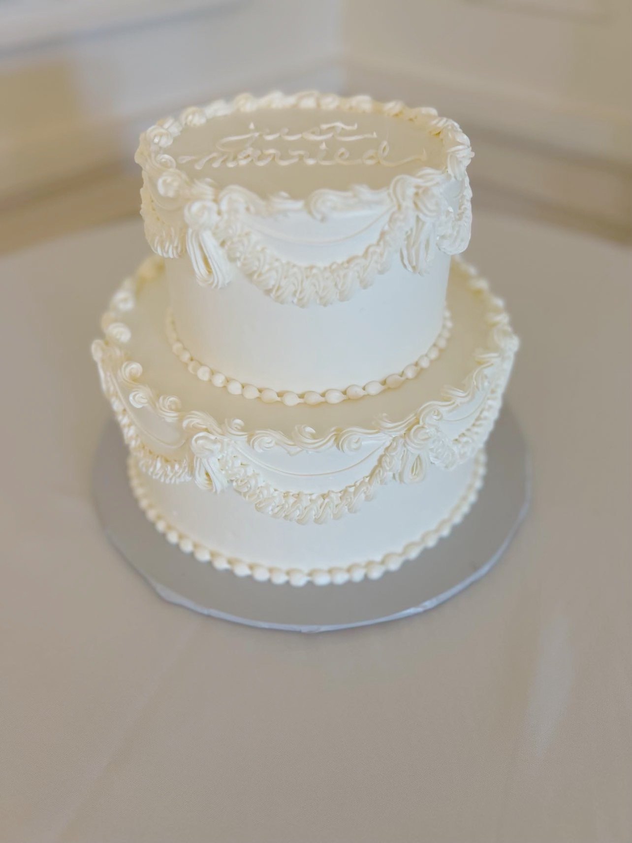 white wedding cake simple.JPG