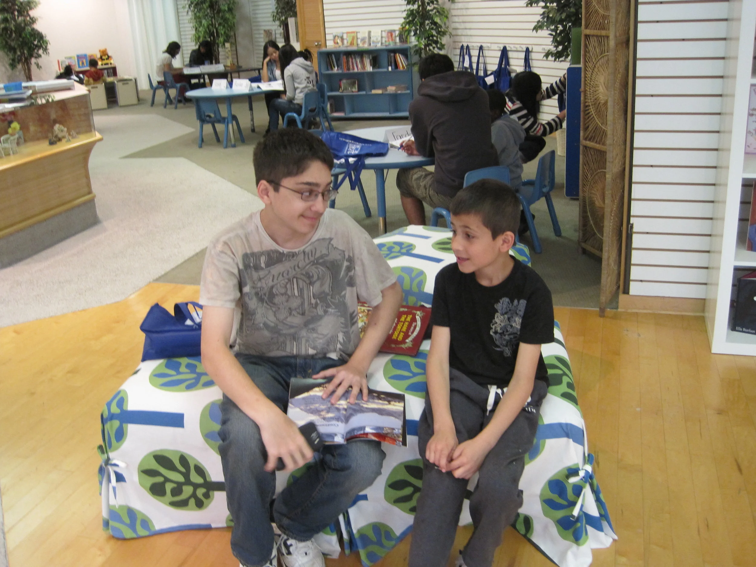 Nicolas and Ethan make a great team. They love reading about hockey, and this week they were learning about earthquakes.