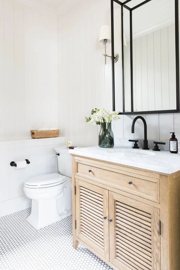 Lindsey Grace Interiors Favorite Powder Bathroom.jpeg