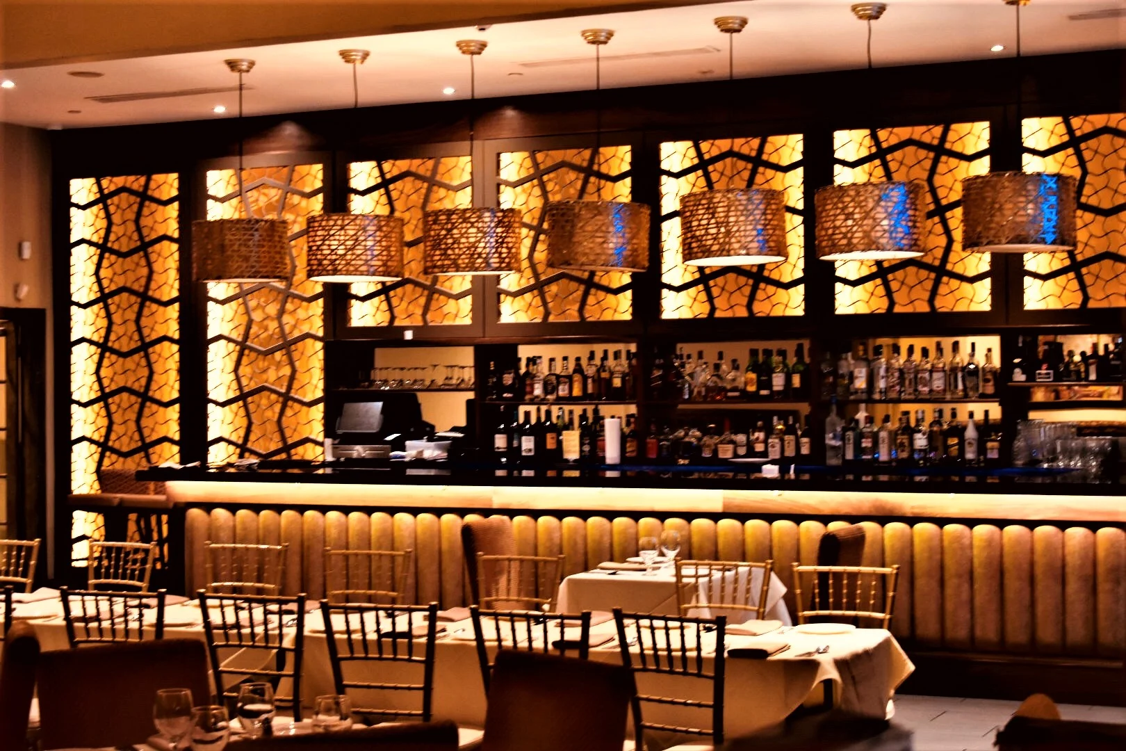 Gallery Akbar Long Island