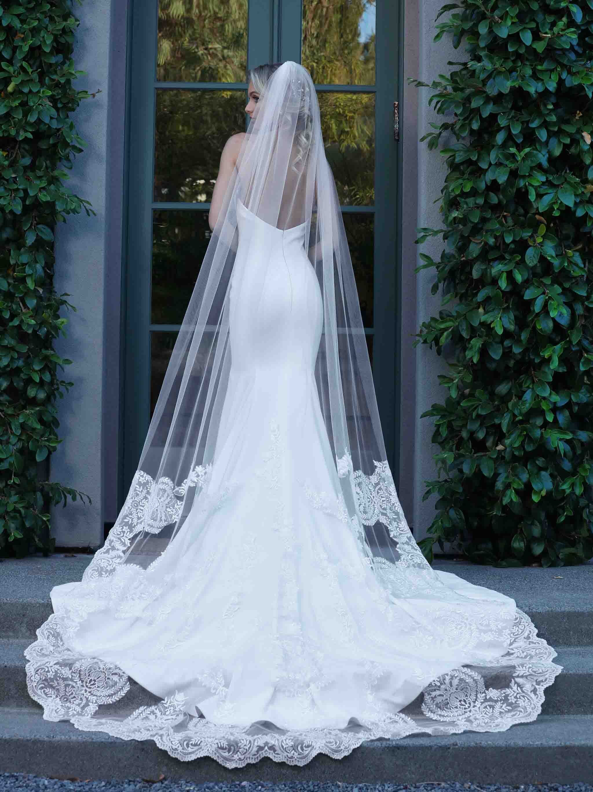 Nontraditional Wedding Veils for the Fashion-Forward Bride
