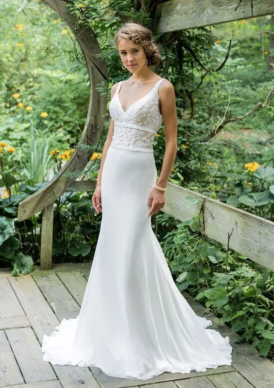 How Long Before my Wedding Should I get My Dress Altered? — Uptown Bride