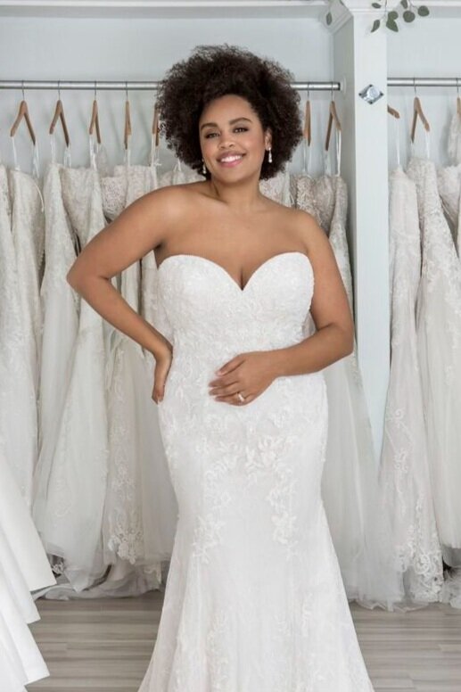 Plus size wedding dresses for second marriage