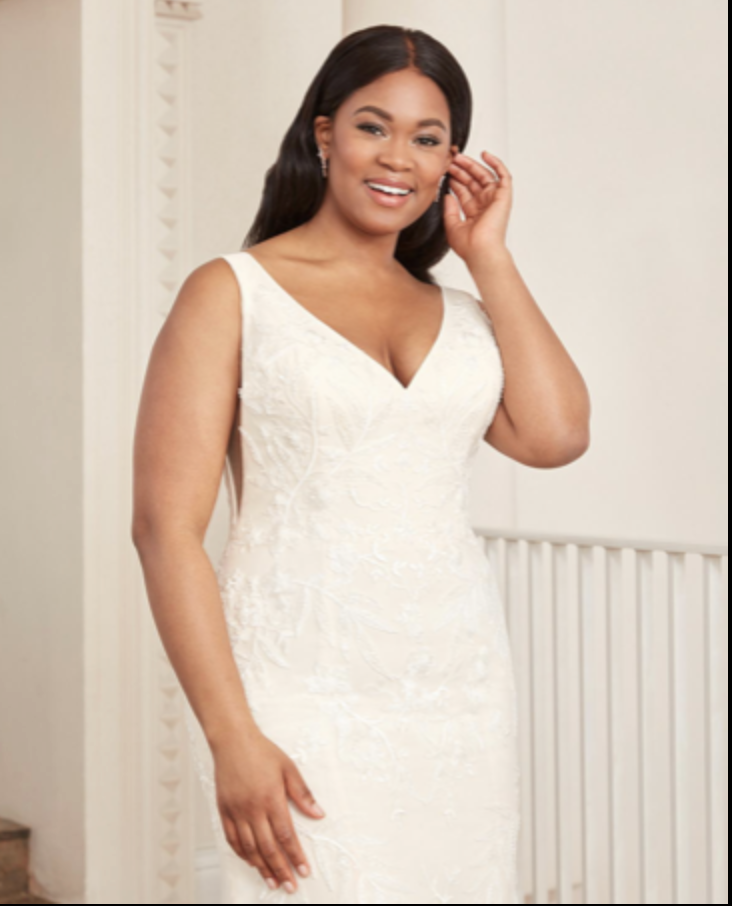 Bridal gowns for second marriages in plus sizes