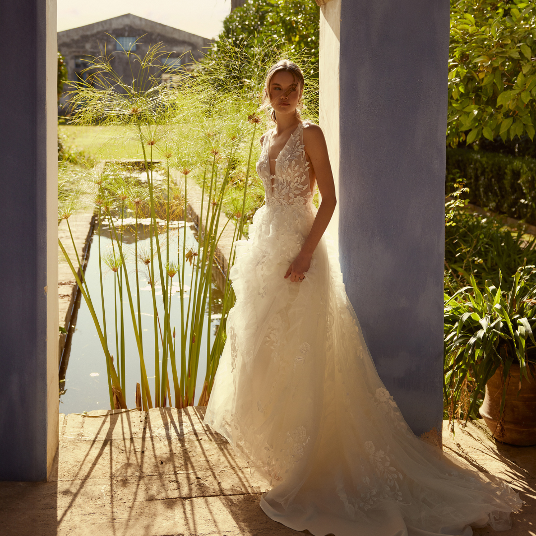 Outdoor Wedding Dresses for Albuquerque Desert Venues