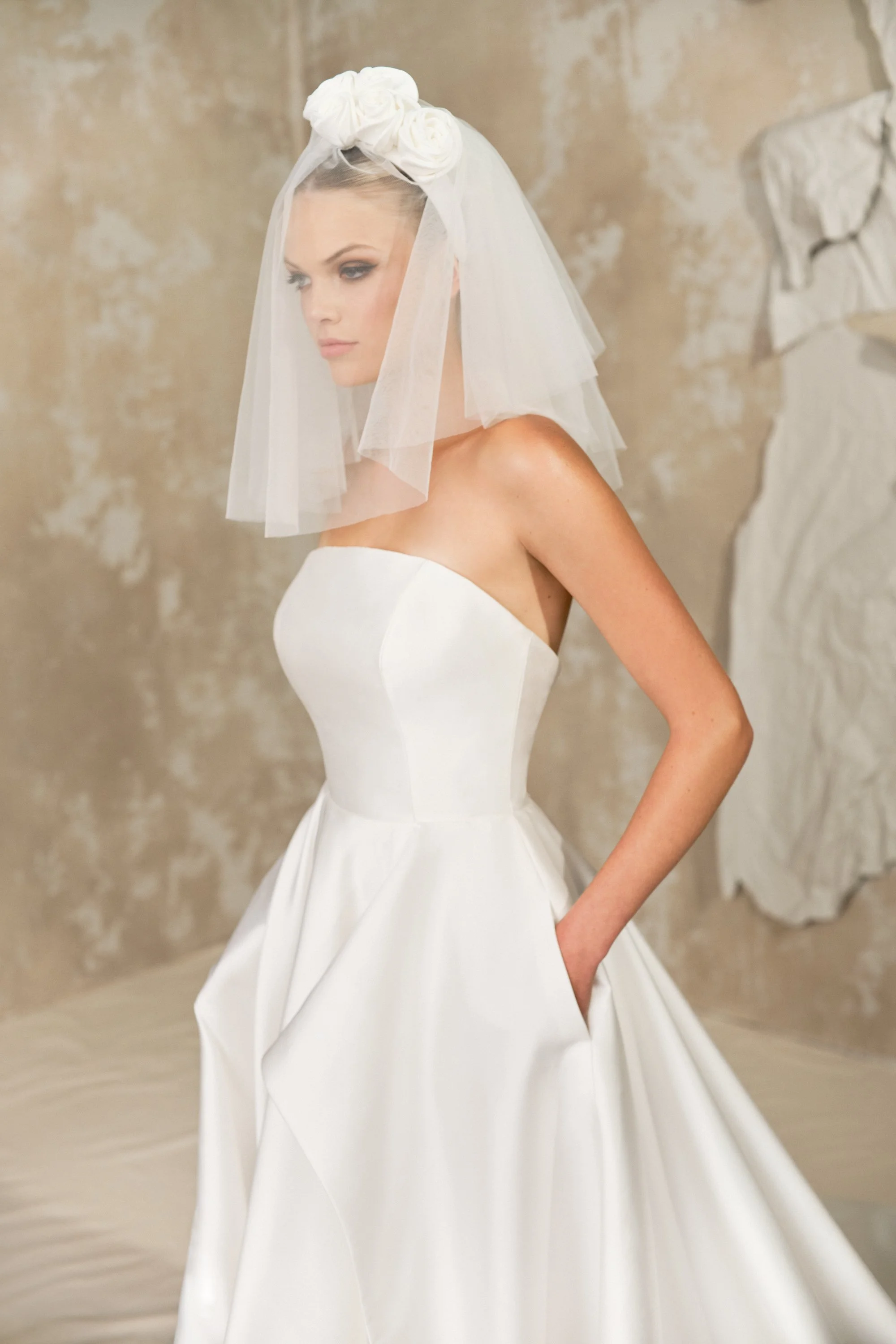 How Far in Advance to Order a Wedding Dress in New Mexico