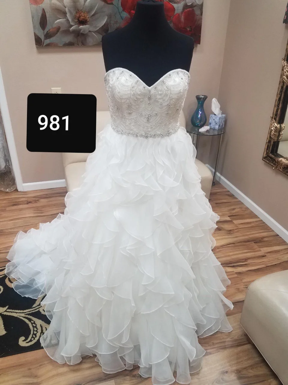 Sample Weddng Dress Sale — Uptown Bride