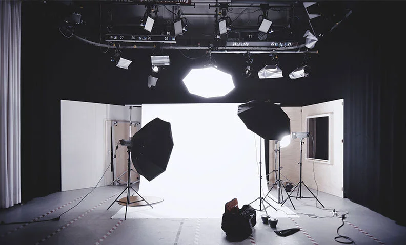 vlab-setting-up-studio-blog-792x479.jpg
