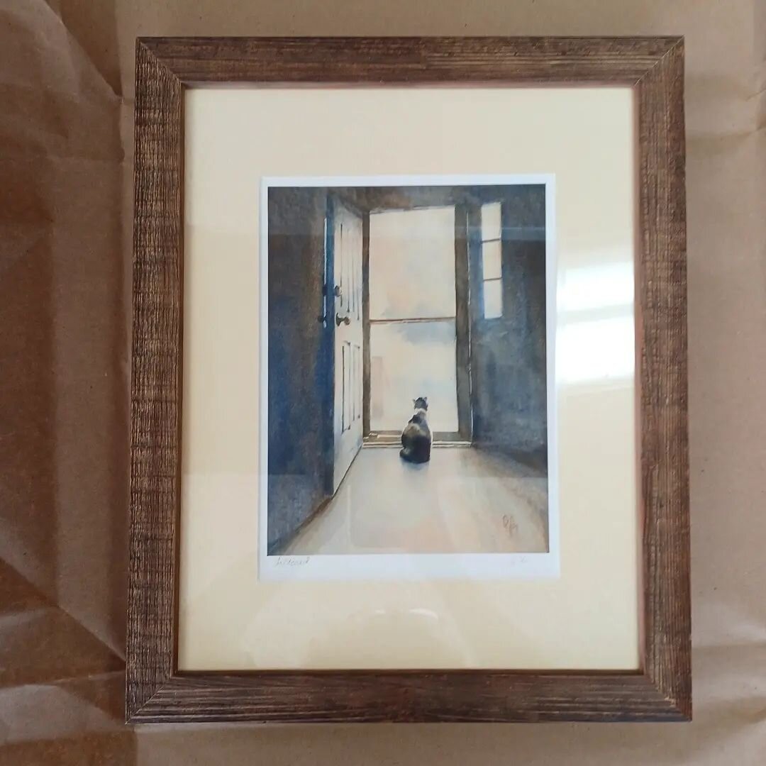 This is another local artist print in a Readymade, picked out by a customer! I know we've all seen our cats enjoying windows, and we feel that this wooden Readymade emphasizes the homeliness of this wonderfully painted scene.

Studio 71, a custom fra