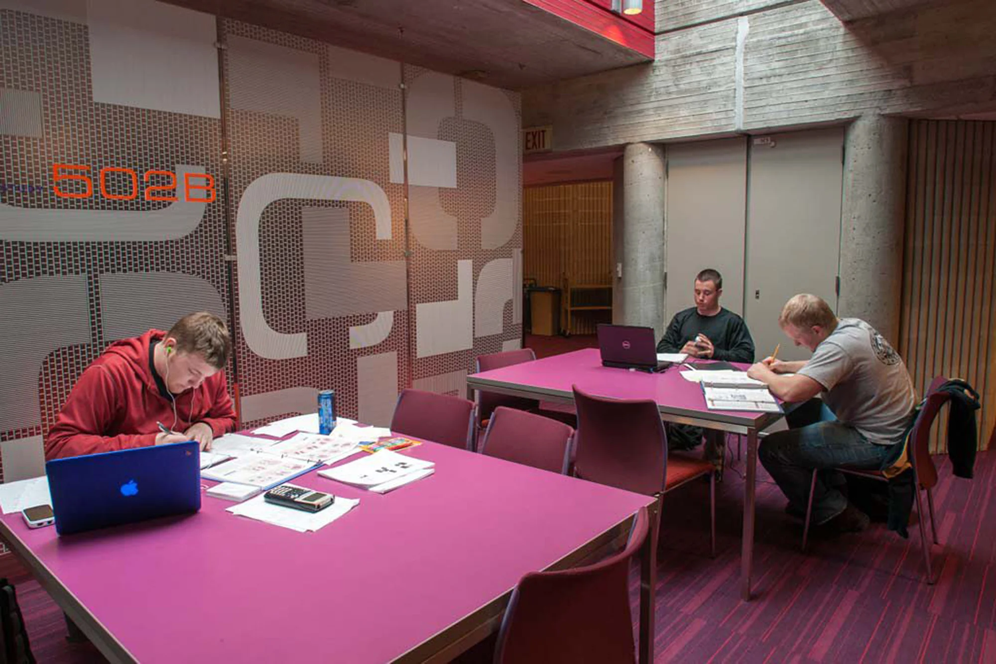000043828_StudyAlcove.jpg