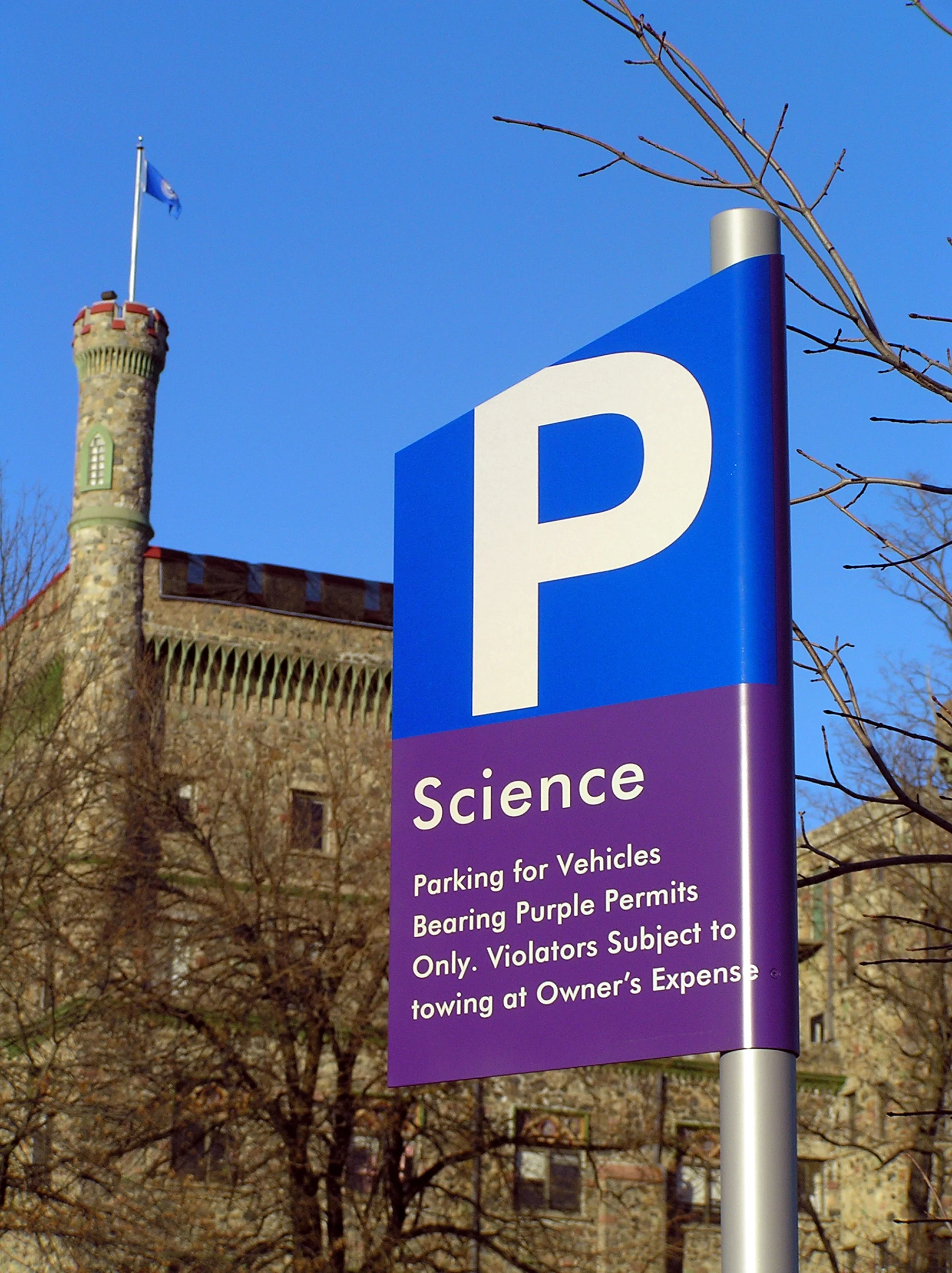 parking_sign.jpg