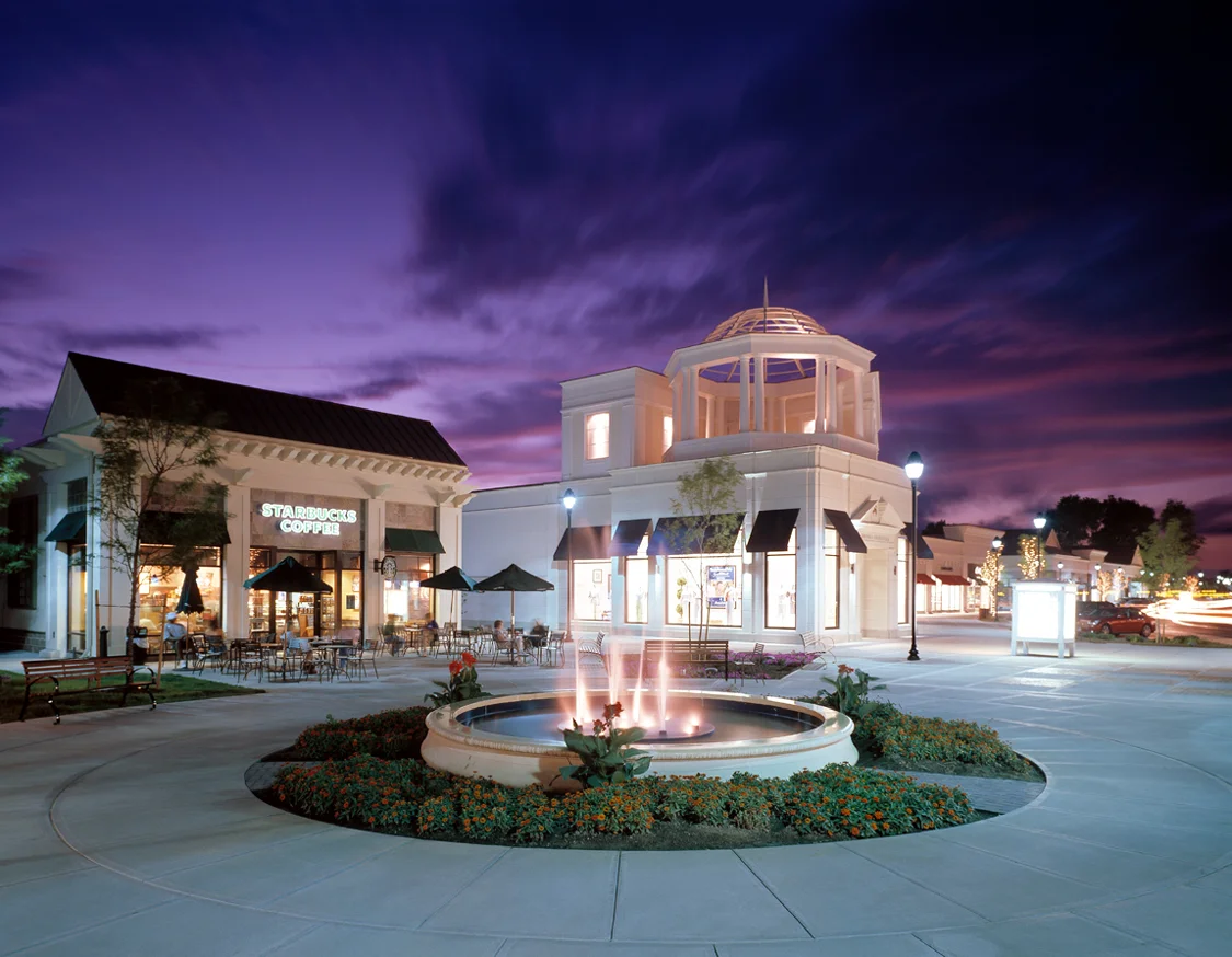 EW_Night view_1.jpg