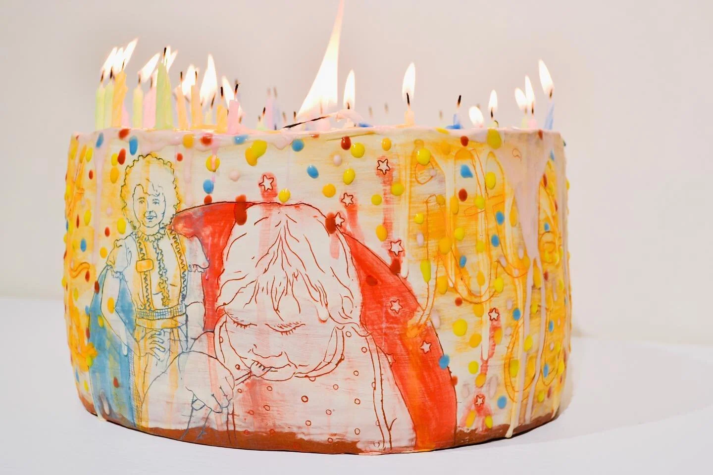 It&rsquo;s too bad. I Cone 03 Earthenware, underglaze, low fire glaze and birthday candles I 2021
&bull;
Based off of the countless &ldquo;Dr. Seuss&rdquo; cakes my mom has lovingly made over the years, this work is also about my family&rsquo;s relat