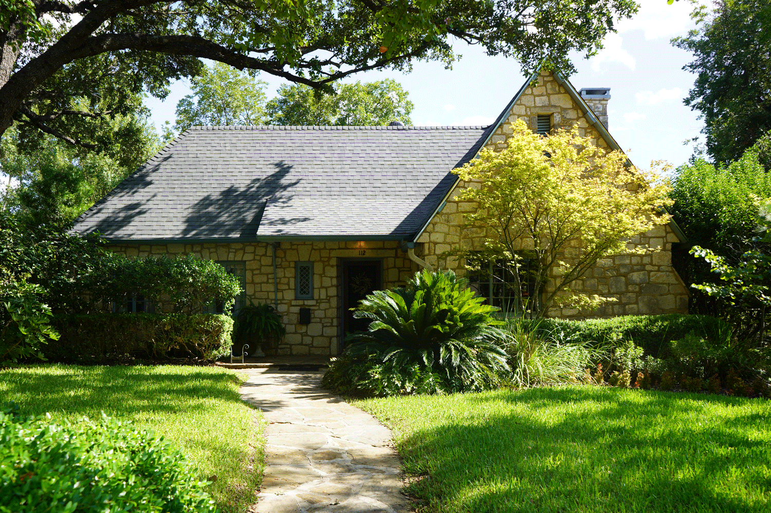 112 East Lullwood Avenue