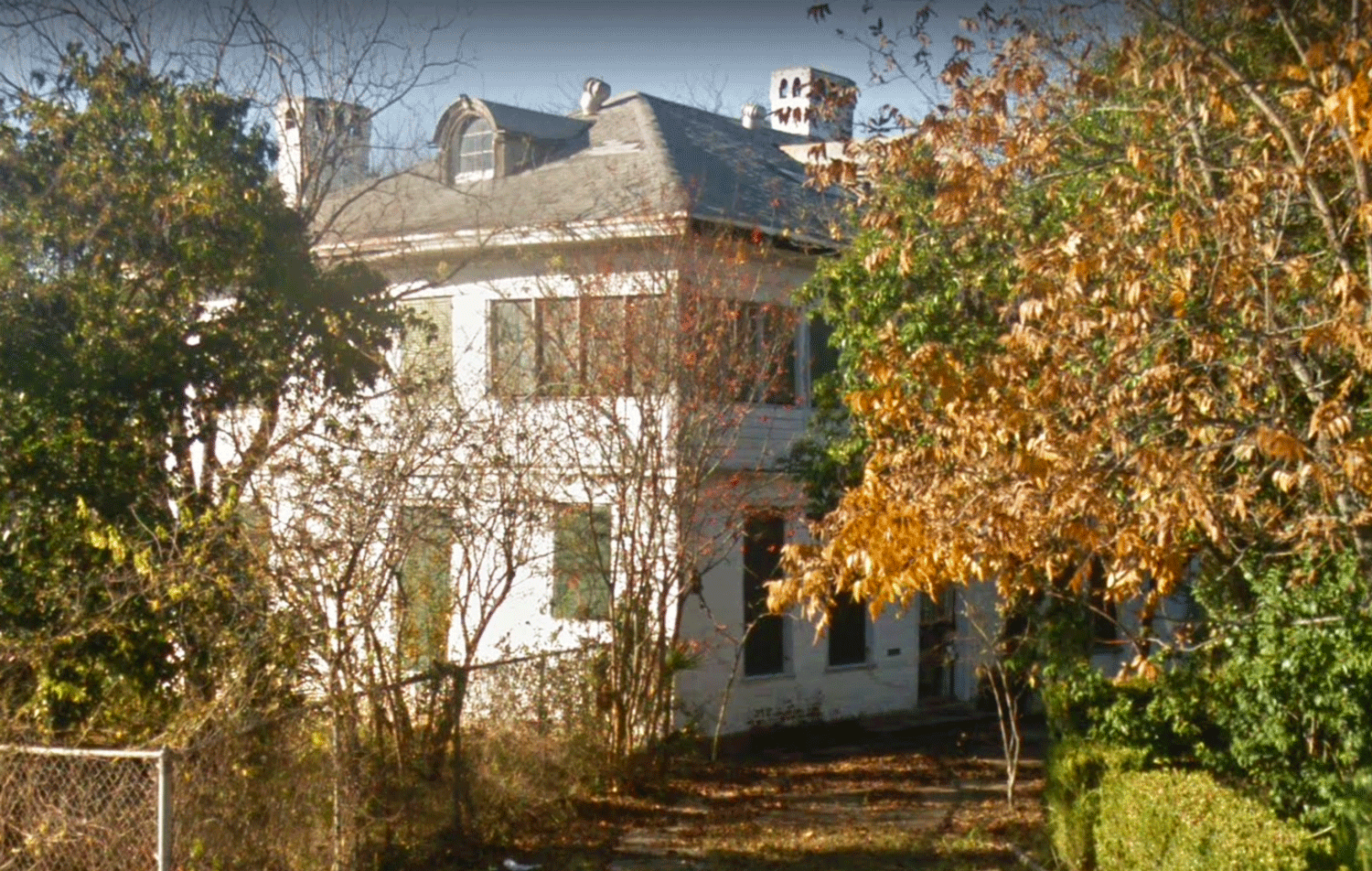 903 North Olive Street