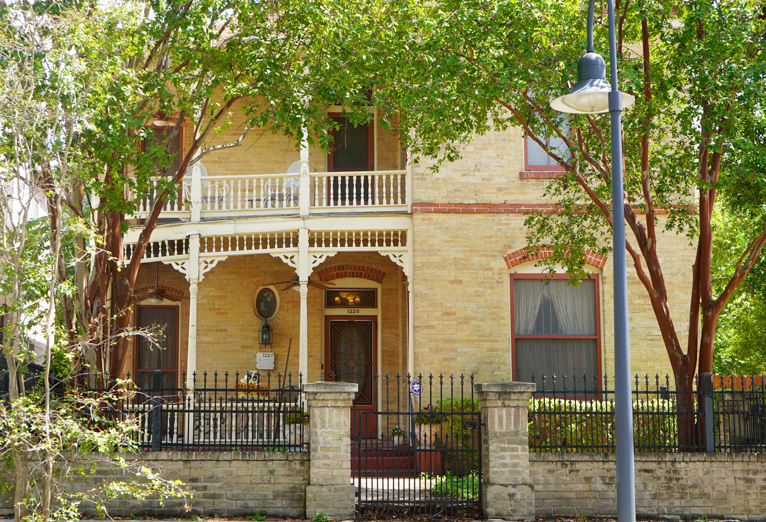 Martin / Schmidt House