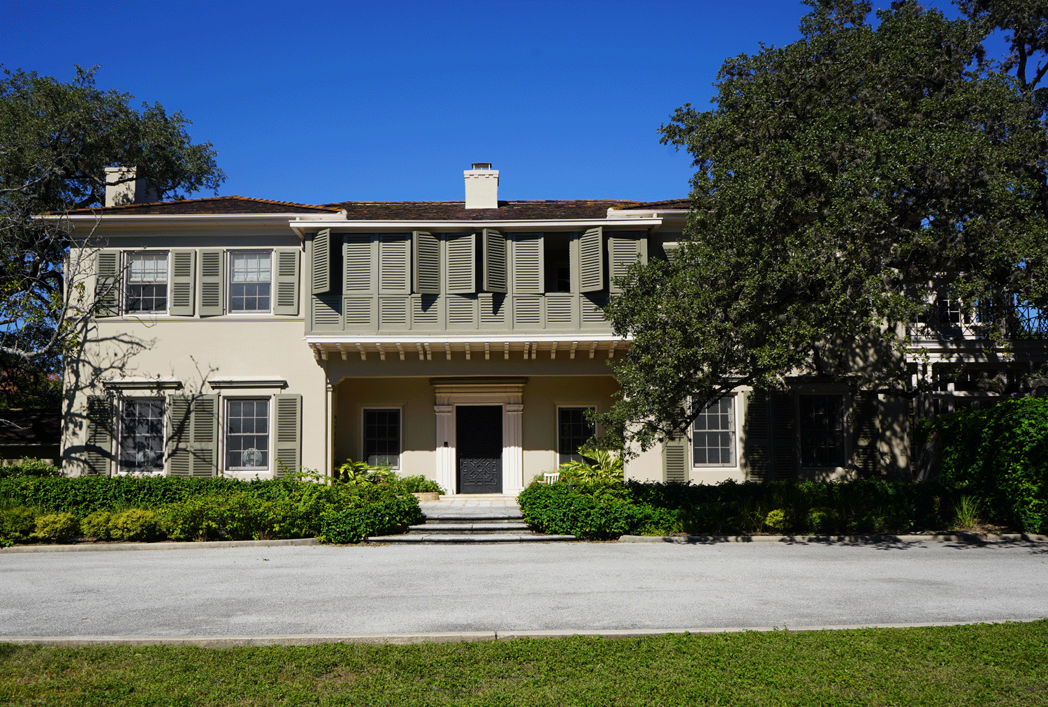 155 Bushnell Avenue