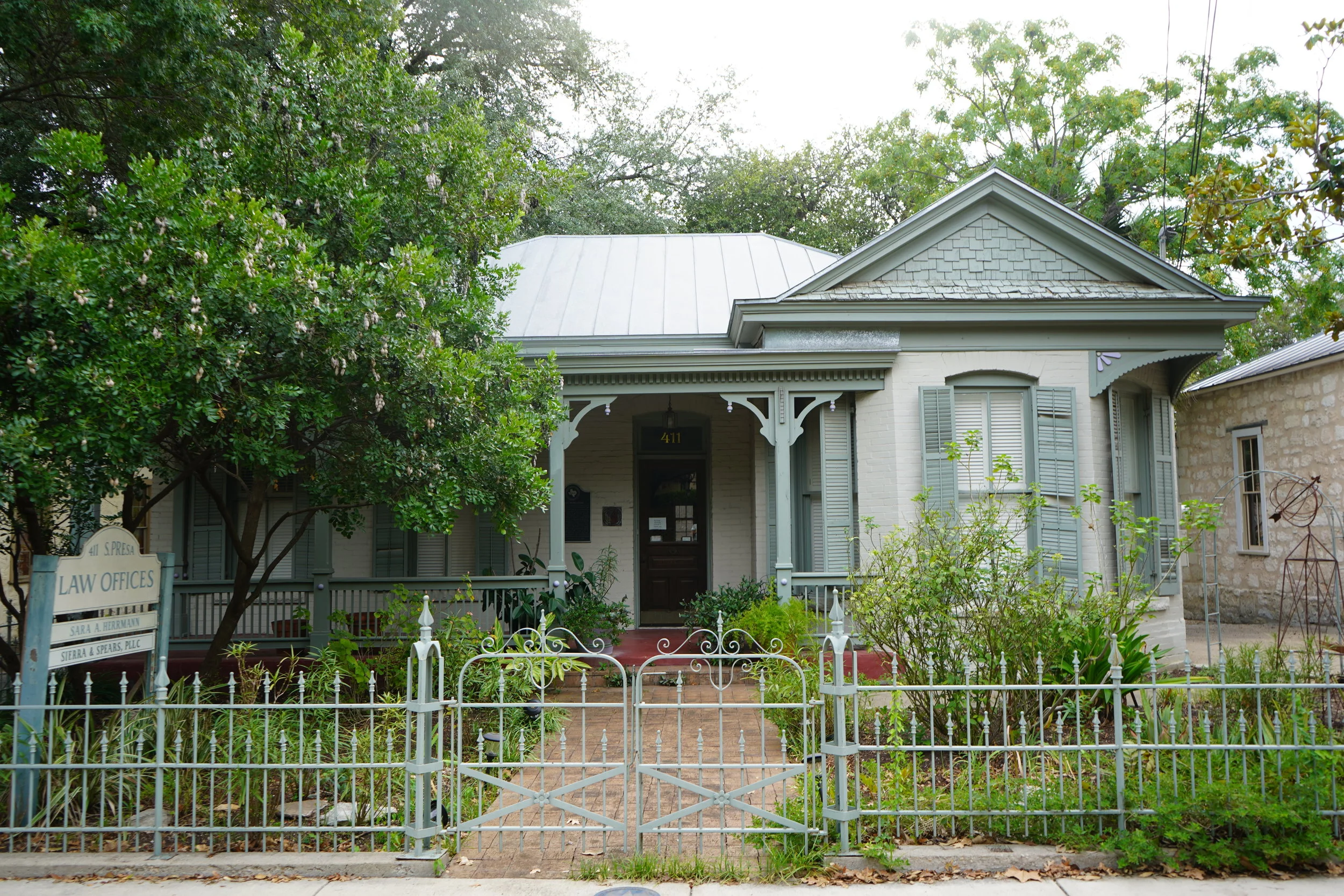 411 South Presa Street