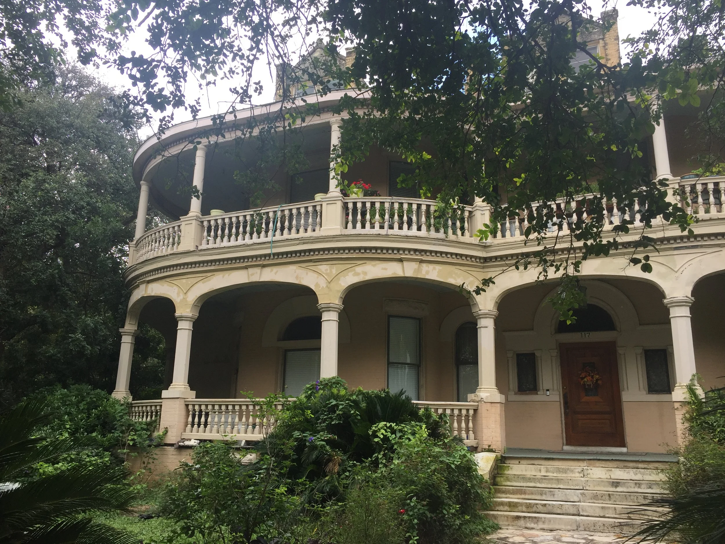 McDaniel House, 111 Madison