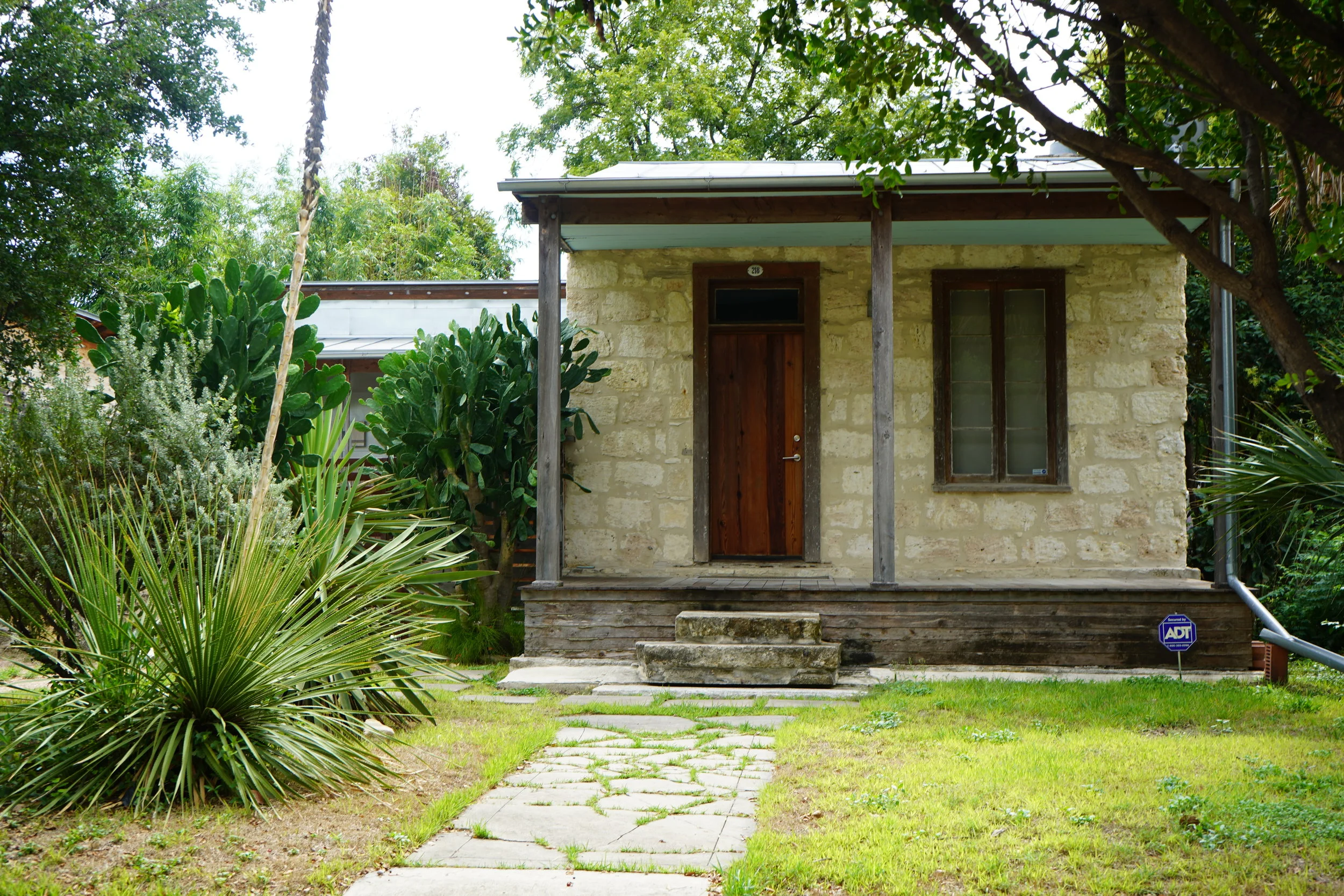 218 Lavaca (Casa 218)