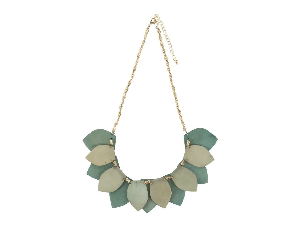 leaves necklace.jpg