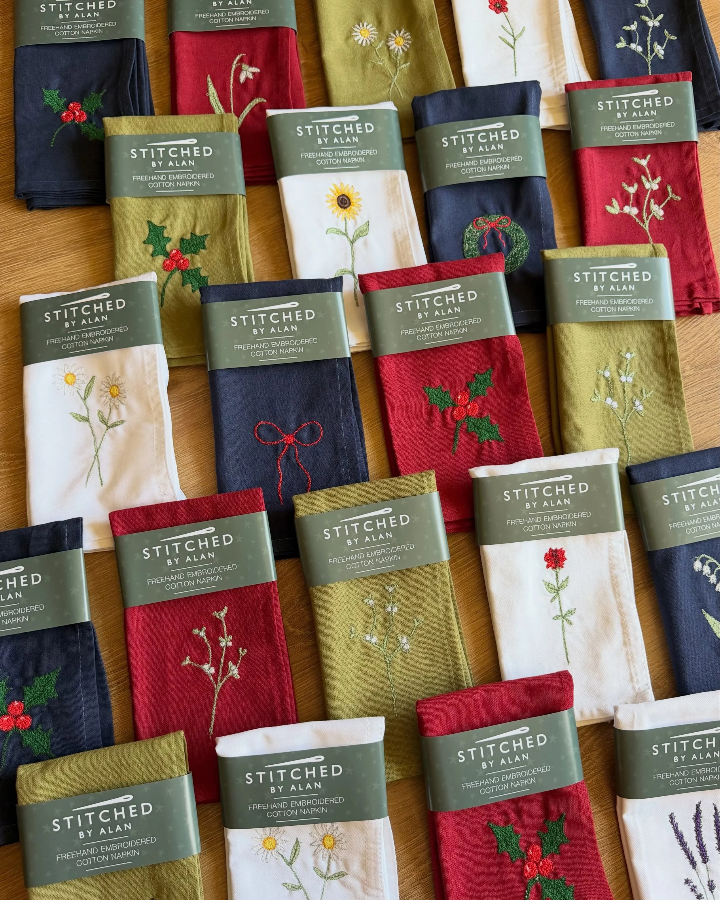 I&rsquo;ve been working on lots of cotton napkins for markets and thought they deserved some fancy new packaging! (I&rsquo;ve actually stitched tons more since taking this pic!) 🥳

They are such a fun one for me to embroider and I can&rsquo;t wait t