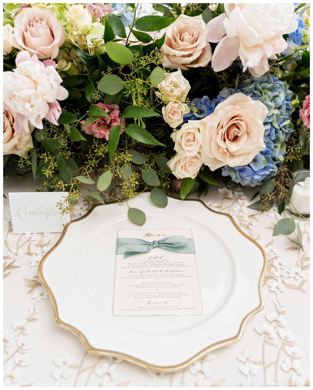 Pastel Floral Wedding at Arlington Hall, Haute Floral 50.jpg