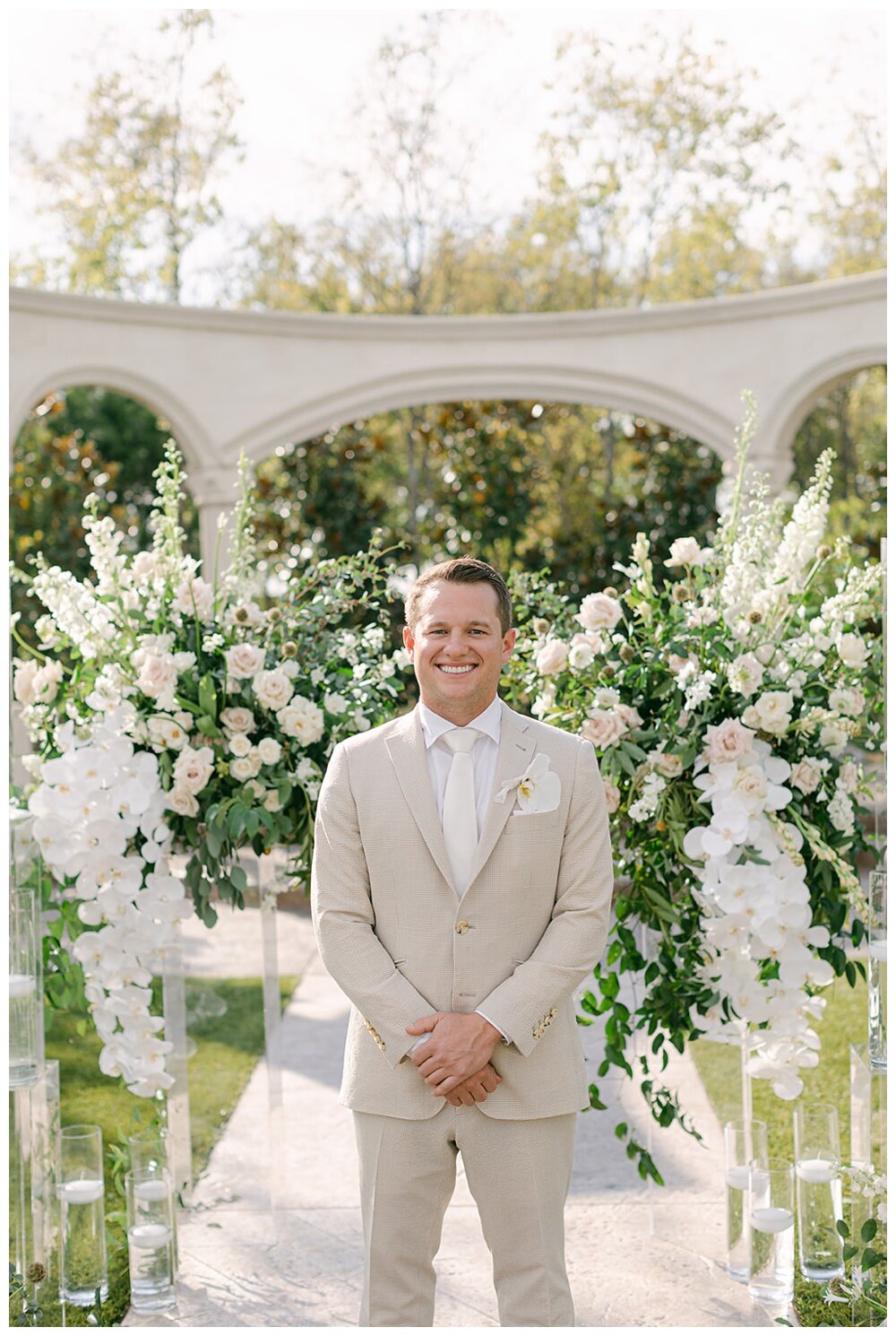 Glamorous White & Green Wedding, Madeleine Shea Photography, Haute Floral Dallas TX 15.jpg
