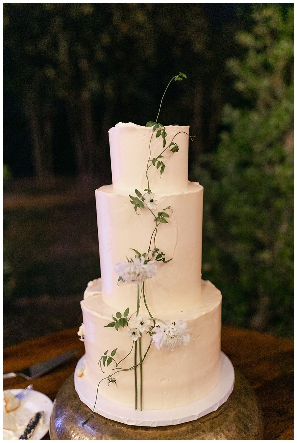 Glamorous White & Green Wedding, Madeleine Shea Photography, Haute Floral Dallas TX 29.jpg