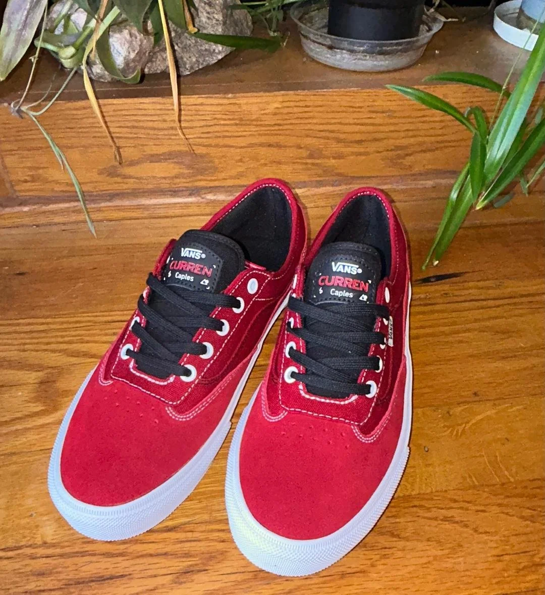 【VANS】SKATE CURREN CAPLES RED/WHITE 国内発送 Vans Skate Curren Caples Red /White — Solstice Skateboarding