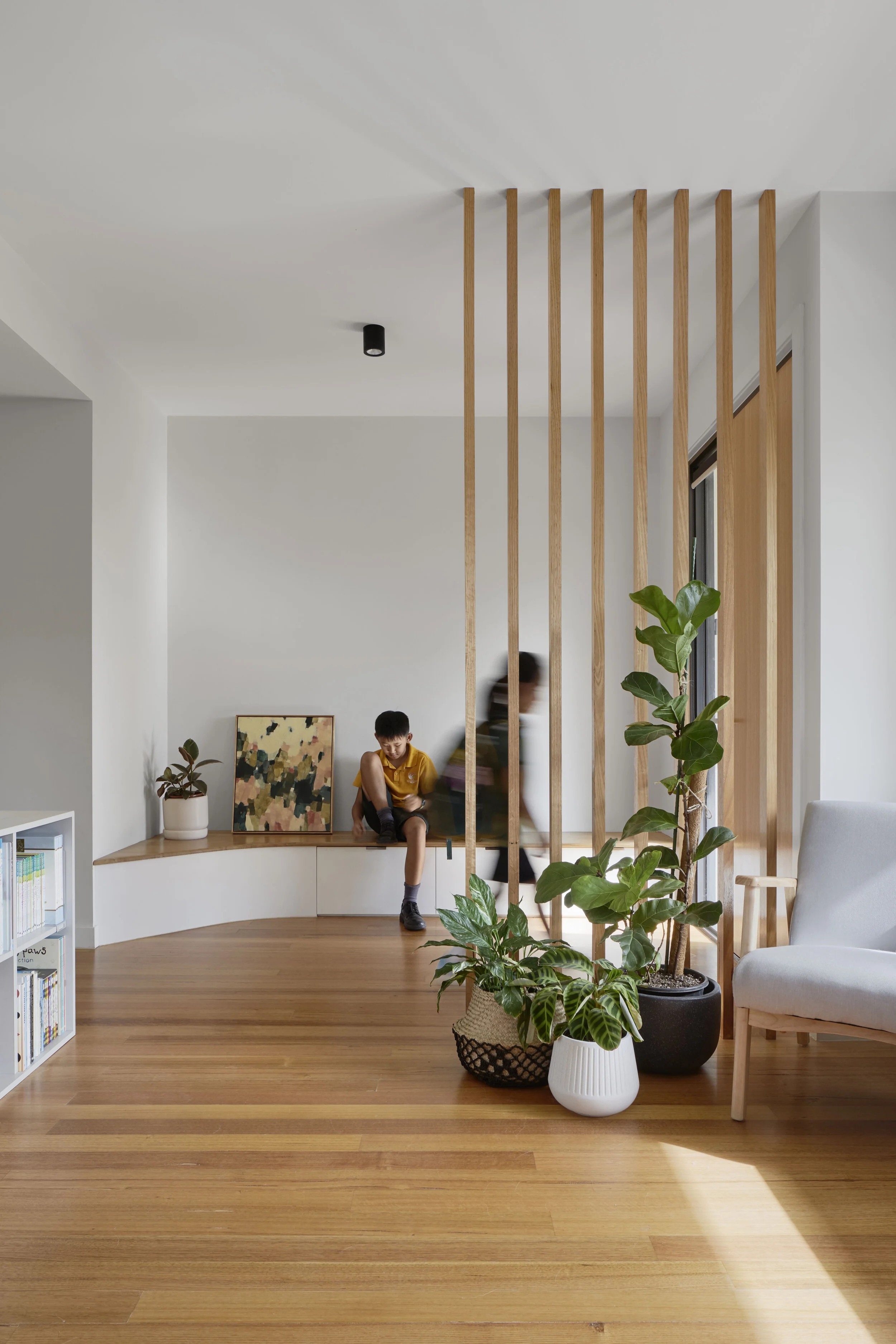 In Between Architecture_Watts St_©Tatjana Plitt532.jpg