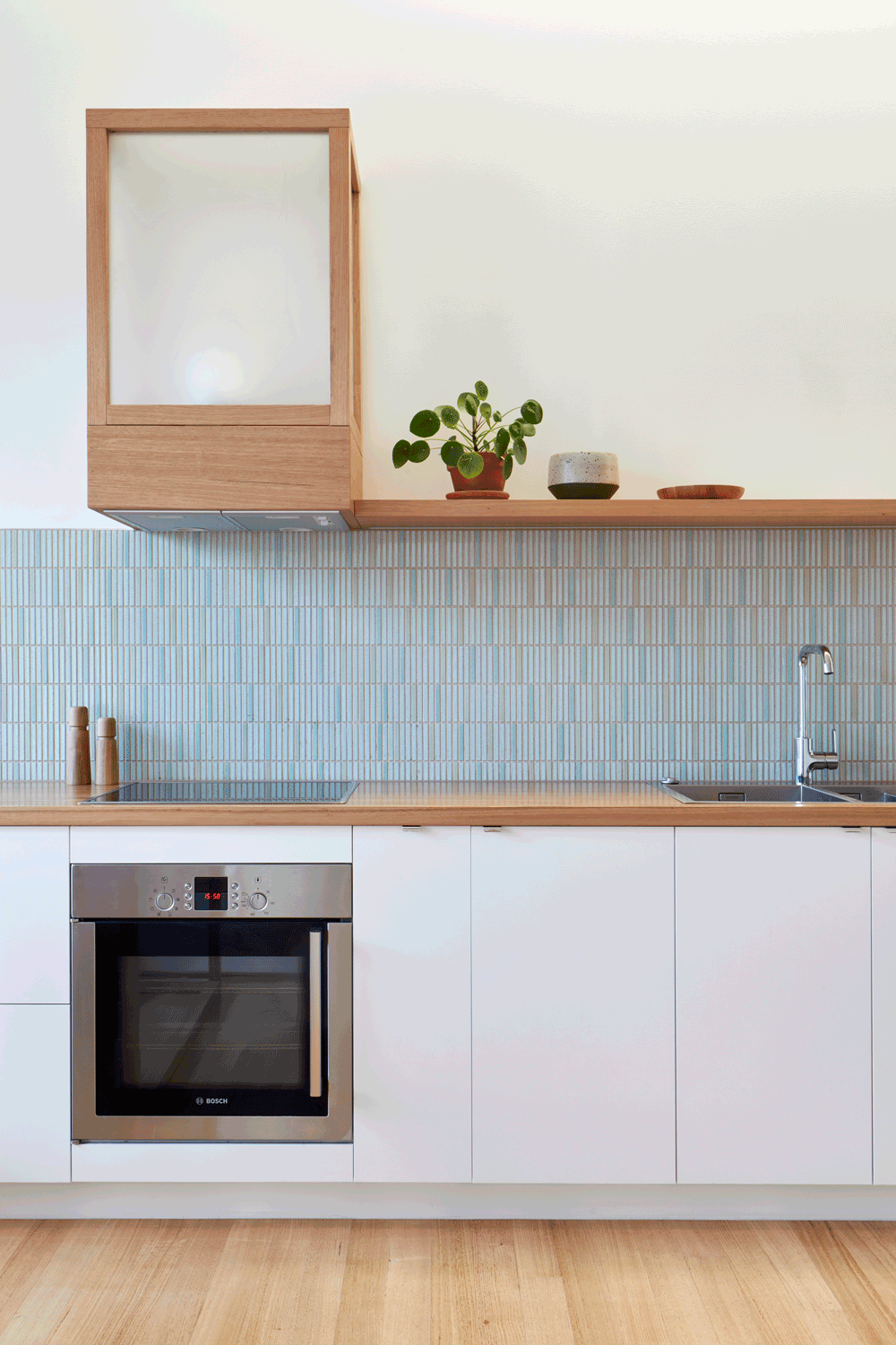 Escher-House_Kitchen Stop Motion.gif