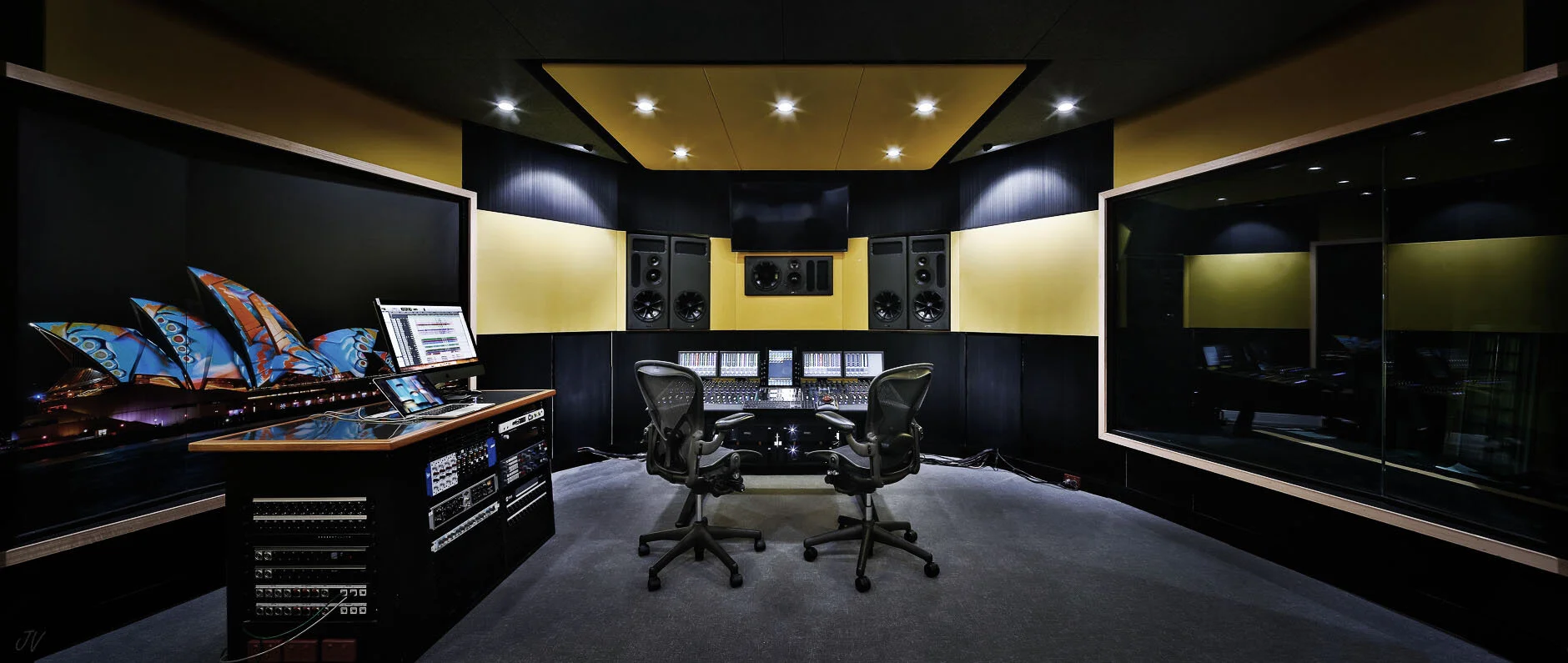 Studios 301