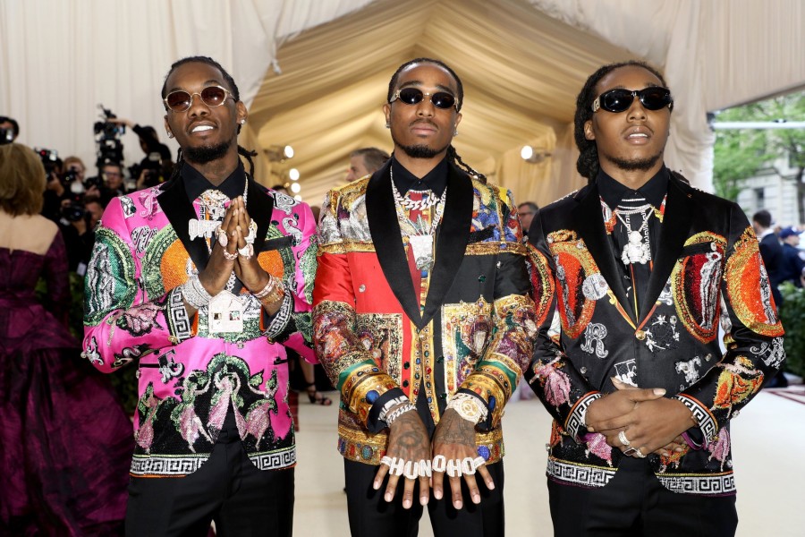 red-carpet-met-gala-967-offset-quavo-and-takeoff-migos-superJumbo-900x600.jpg