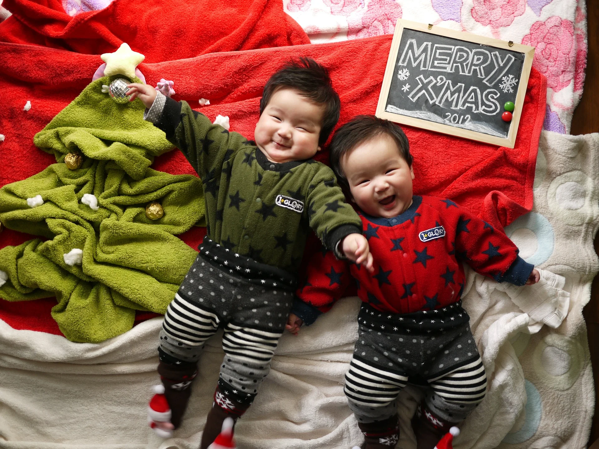 christmas twins your utah doulas.jpg