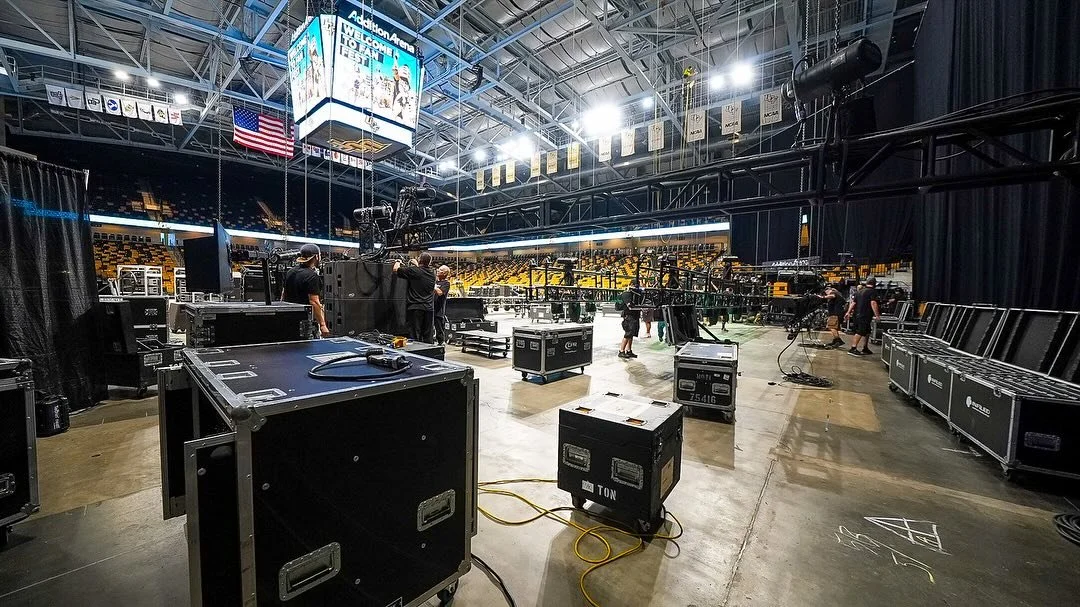 After a 4-hour call load-in, we’re locked and ready for tomorrow’s sound check and show day 
πΆπ₯ @k923orlando All Star Jam 30 kicks off at the Addition Financial Arena — and it’s just the beginning of a week full of unforget
