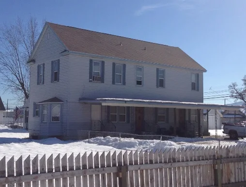 7 Unit Apartment in East Spokane Sale: $310,000