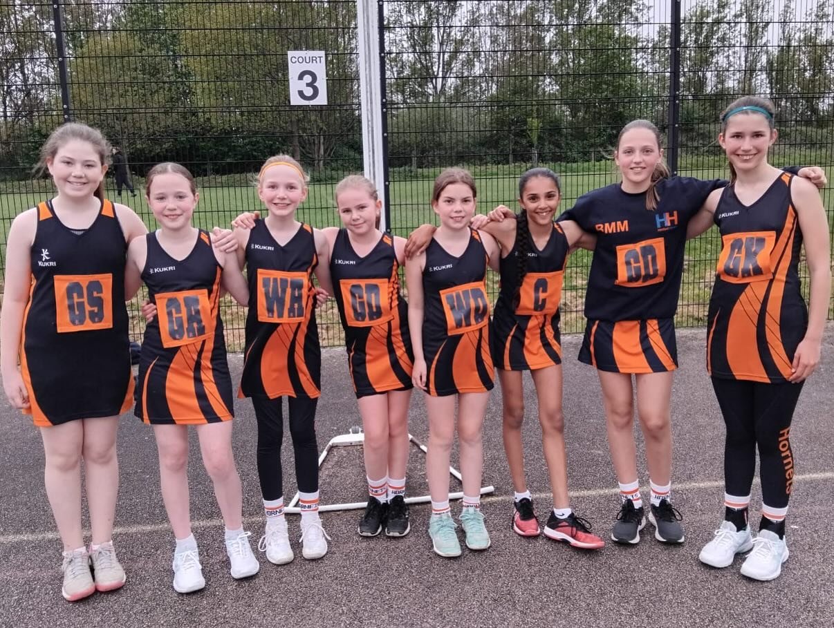 Great game tonight for the u11s,  narrowly losing out to Turnford 16-21. We started slowly and were 5 down at the end of the first quarter but came back fighting,  drawing the last 3/4s. OPOM and CPOM Layla who worked tirelessly in mid court #blueand