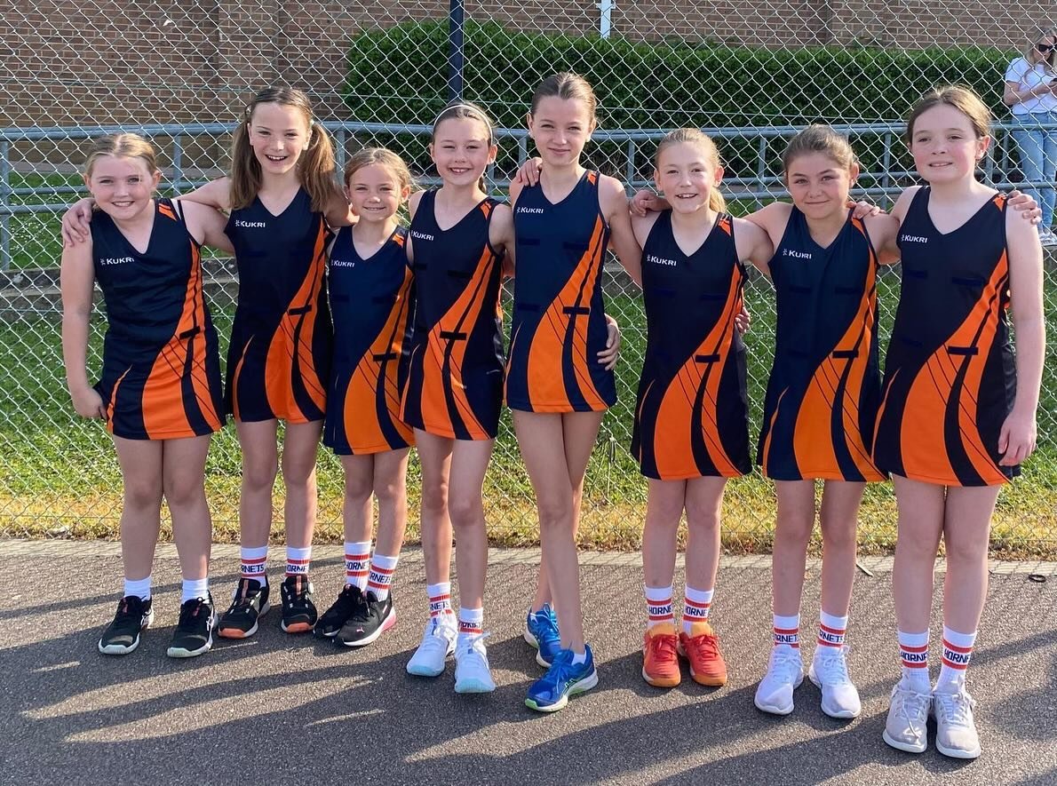 What a great game for the girls this morning!  Lots of opportunities to mix up playing positions and find that we have a number of girls who can shoot 🤣👏!!! Excellent netball resulting in a 34-0 win!  Fab teamwork. Well done all and especially to N
