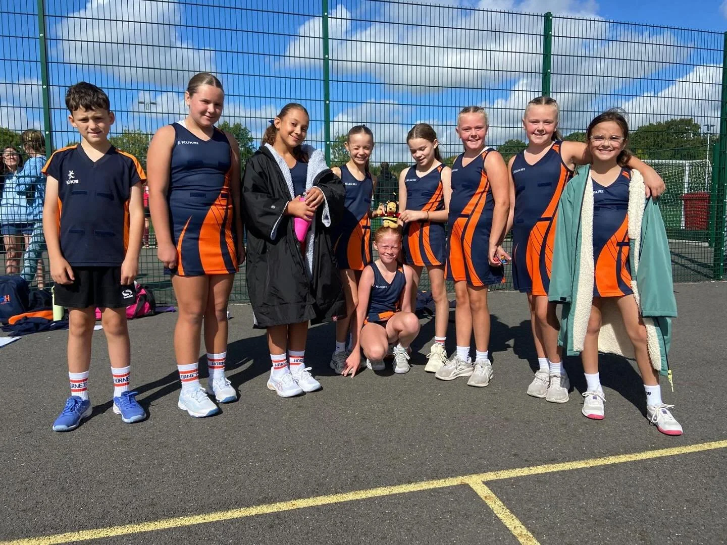 A tough start to the BDNL league for our U11 Navy team 💪💙
A very physical Turnford side came out strong and caught us off guard. With a mix of not creating enough space and some loose passes, getting the ball into our attacking end was tricky at t