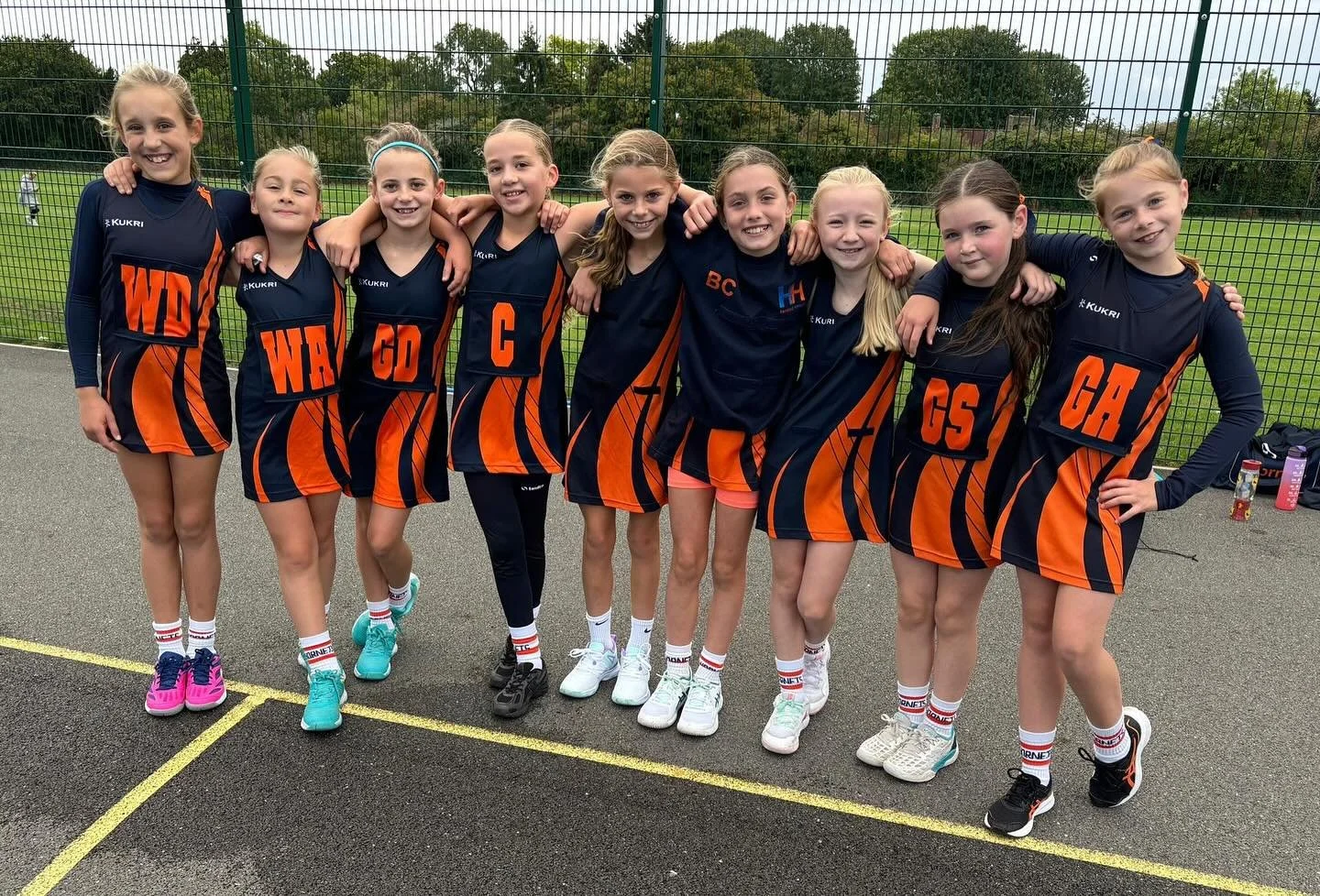 U10 BDNL is underway! Cracking start from this little bunch; straight into their flow and goals galore. Great work team 🙌🏻
OPOM Roma
CPOM Ferne
🧡💙