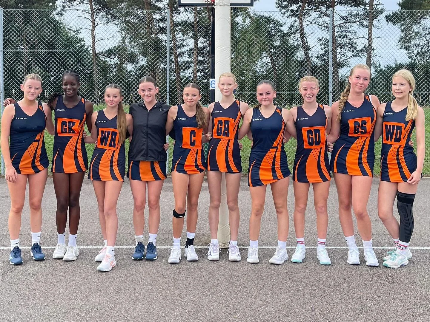 Great work yesterday girls! We tried out a new combination and it worked really well, even with a few players missing, We came away with a strong 26–12 win over Turnford Black in the Stanbourgh League.
Our attack was flowing beautifully 💪🏼