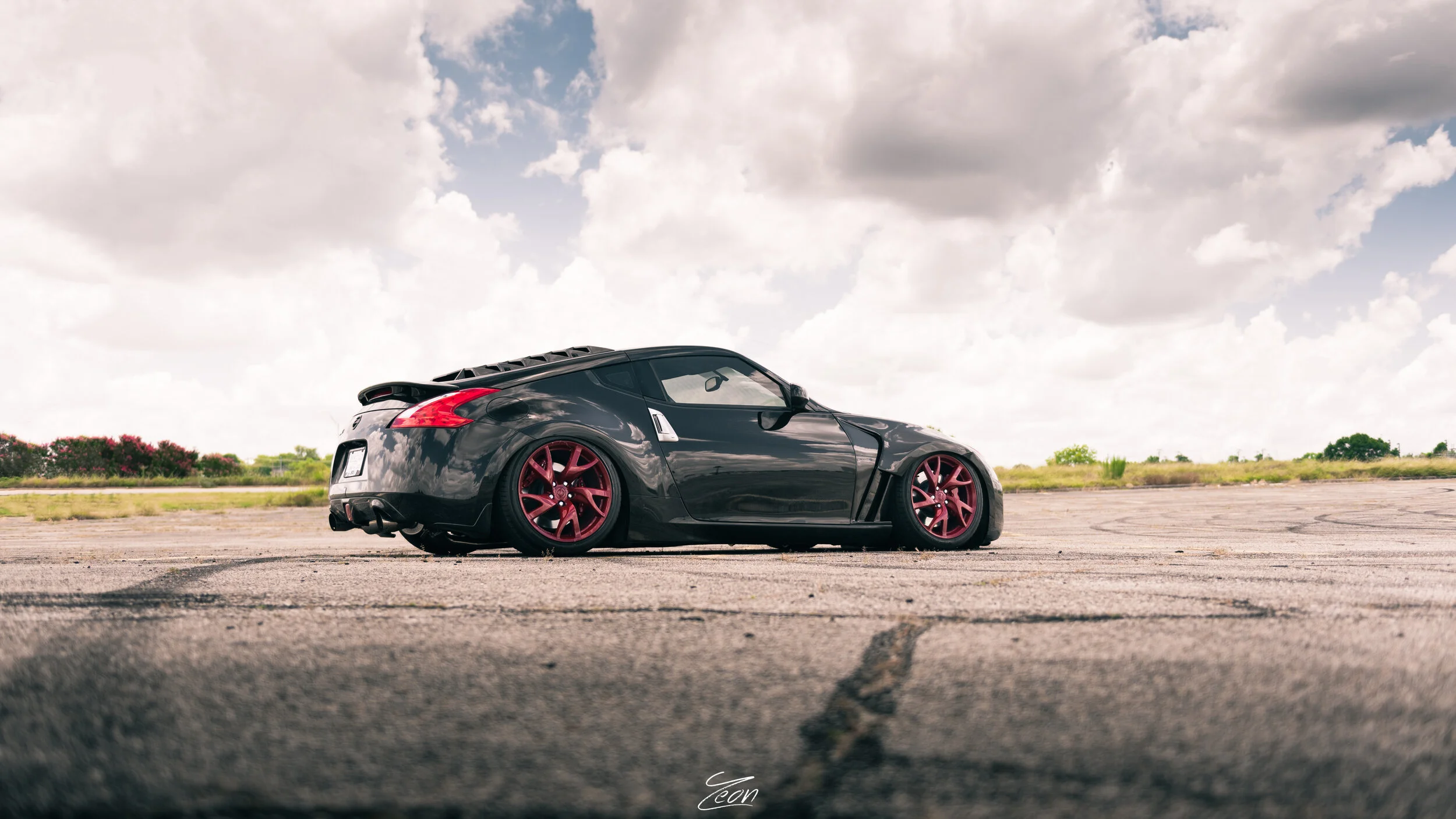 Richard's Slammed and Supercharged 14' 370z
