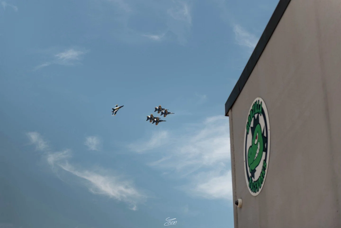 Happy Veterans Day to all of those who have served this great country!

We are a proud American company here at GRW, and we are honored to be able to do what we do because of those who have sacrificed for us.

Photo Credit : @zeonphotos

More details