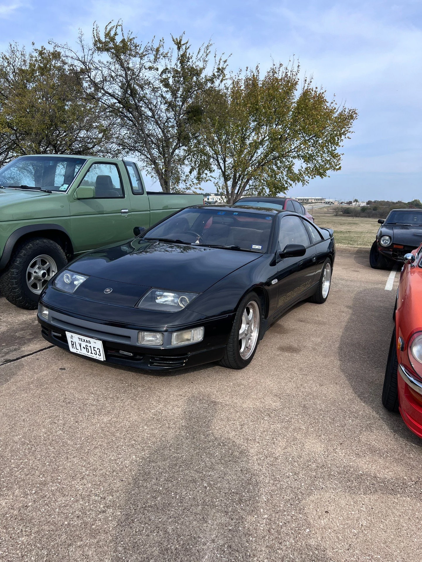 Shoutout to Mr. Rees for trusting us with his JDM Twin-Turbo Fairlady Z to check on some fluid leaks and a few other issues.

Although this vehicle was offered in the US as the 300zx, the JDM variants do have some differences. In this particular case