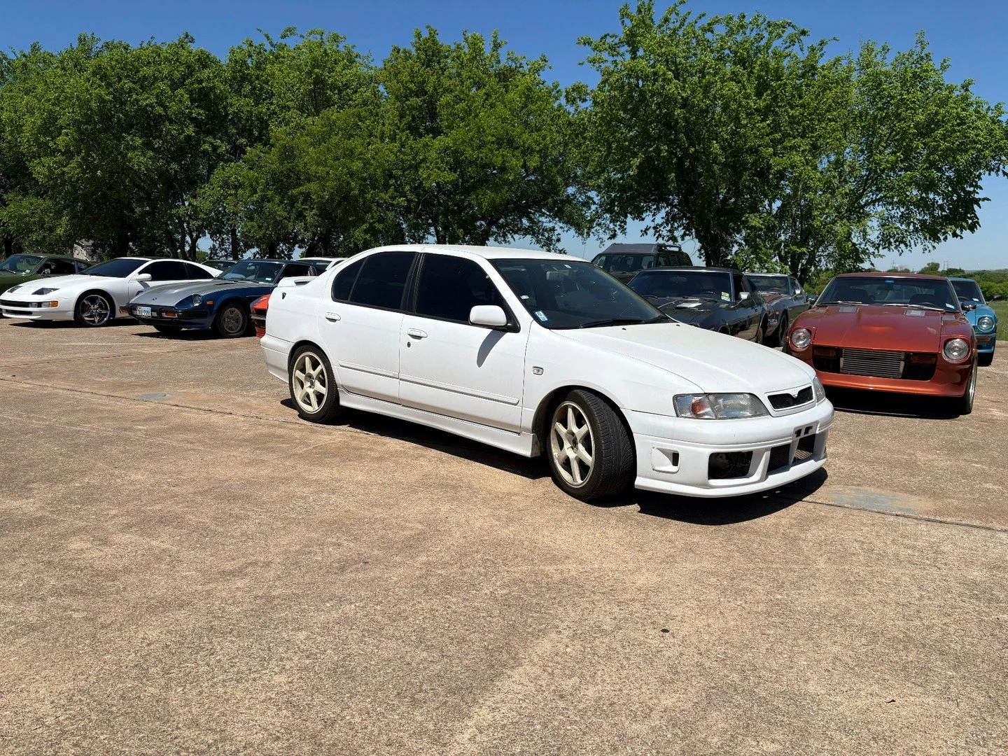 Shoutout to Mr. Ramirez for trusting us with his SR20DE powered  Nissan Primera for a clutch and flywheel replacement.

This vehicle shares the same chassis as the Infiniti G20, however the JDM variant is much cooler! This vehicle came in with a blow