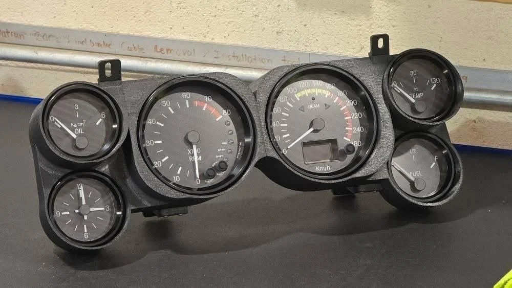 Speedhut Complete Gauge Set OEM Livery for 68-72 Nissan Skyline GT-R | Hakosuka | 2000GT-X | KGC10 | KGPC10