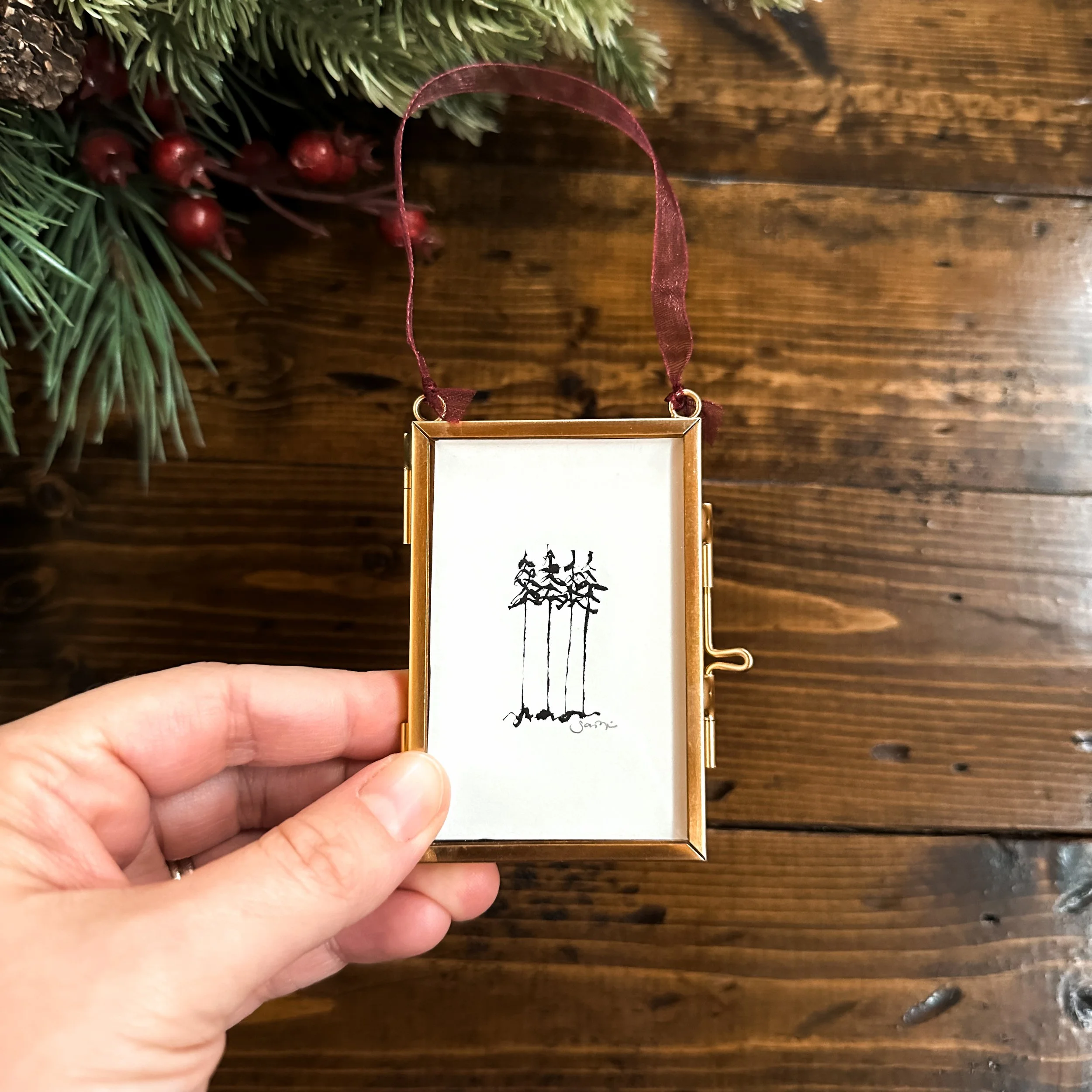 Ornament 25