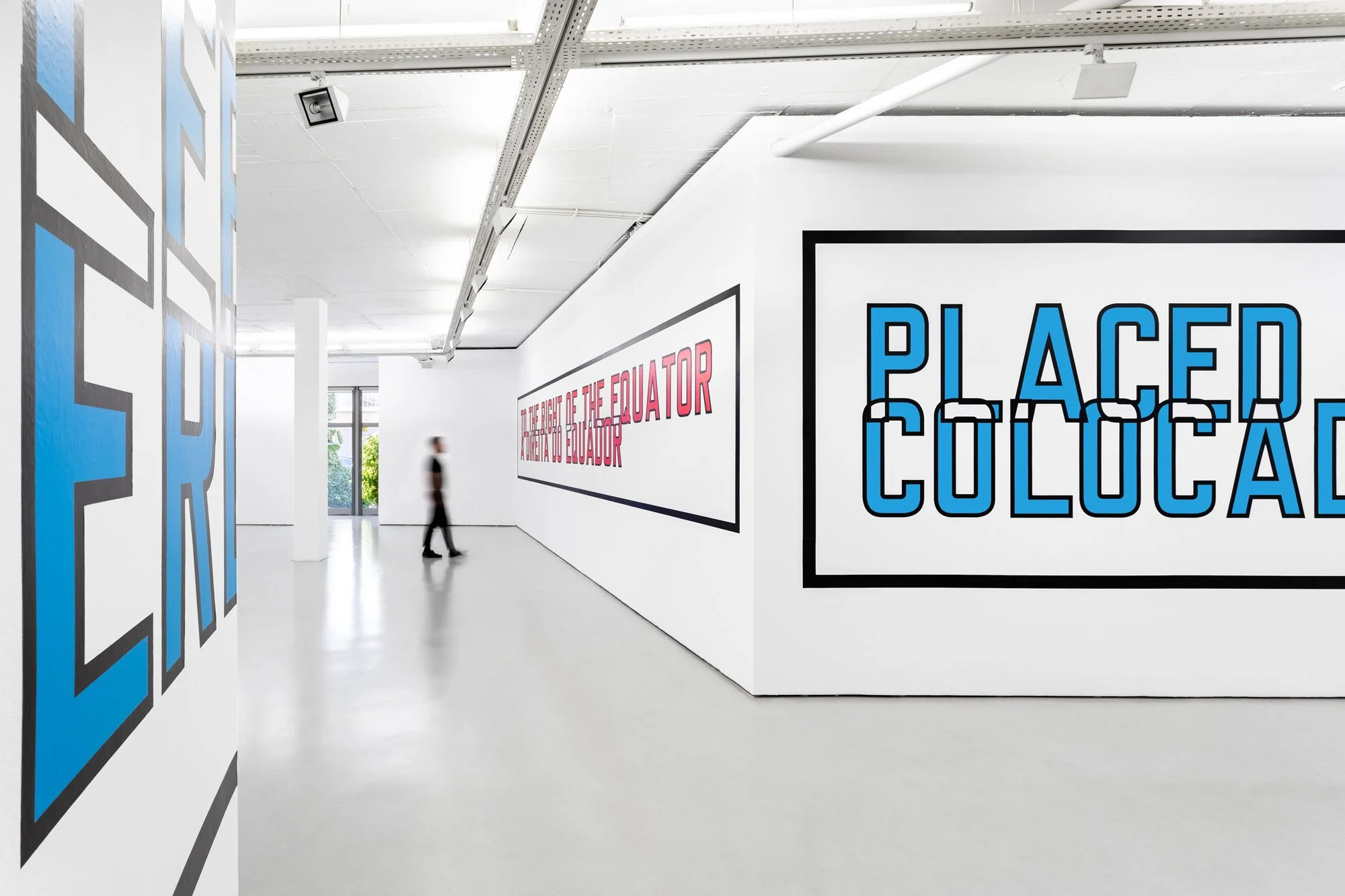  Lawrence Weiner - Cristina Guerra Contemporary Art 